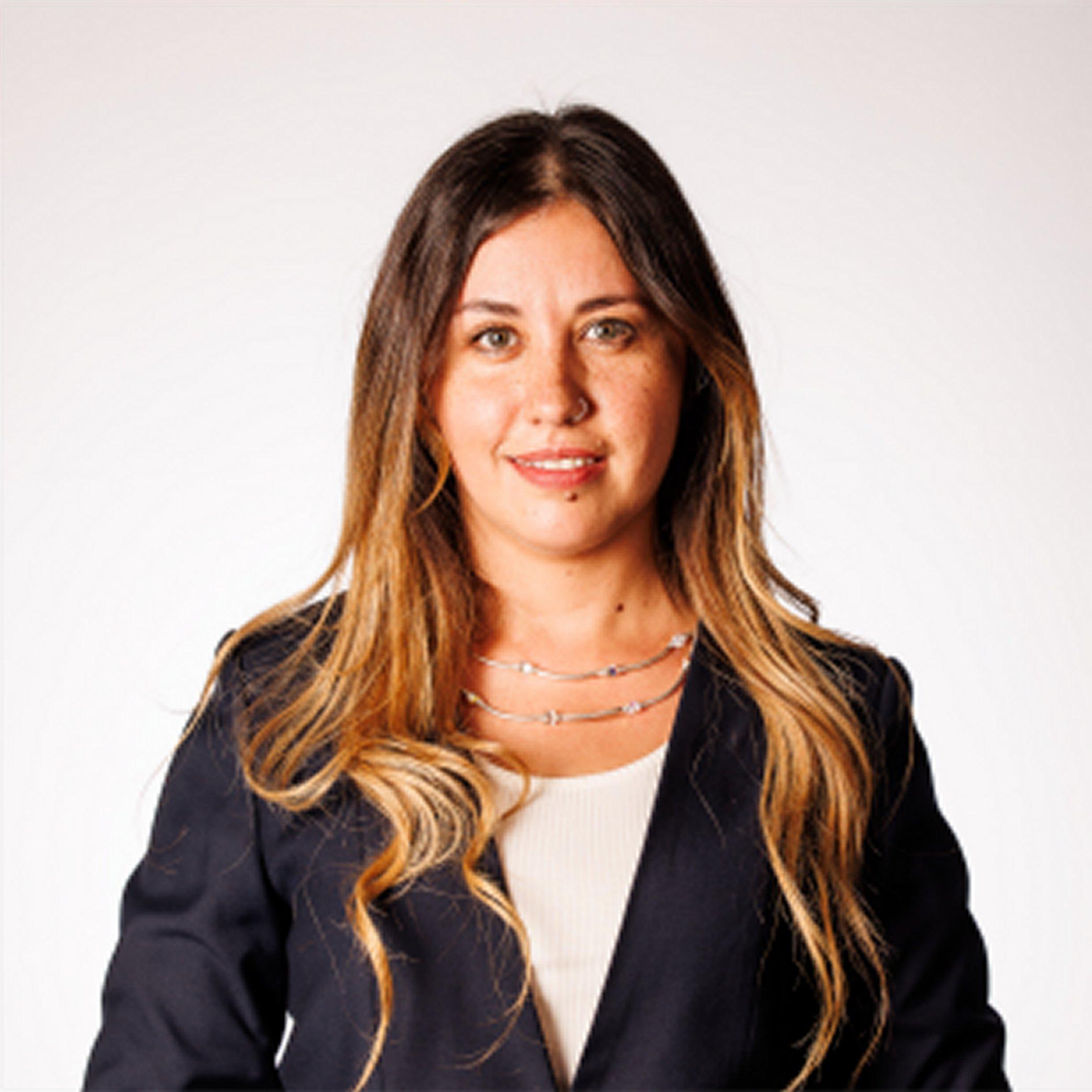 Sra. Ana Carolina Peralta