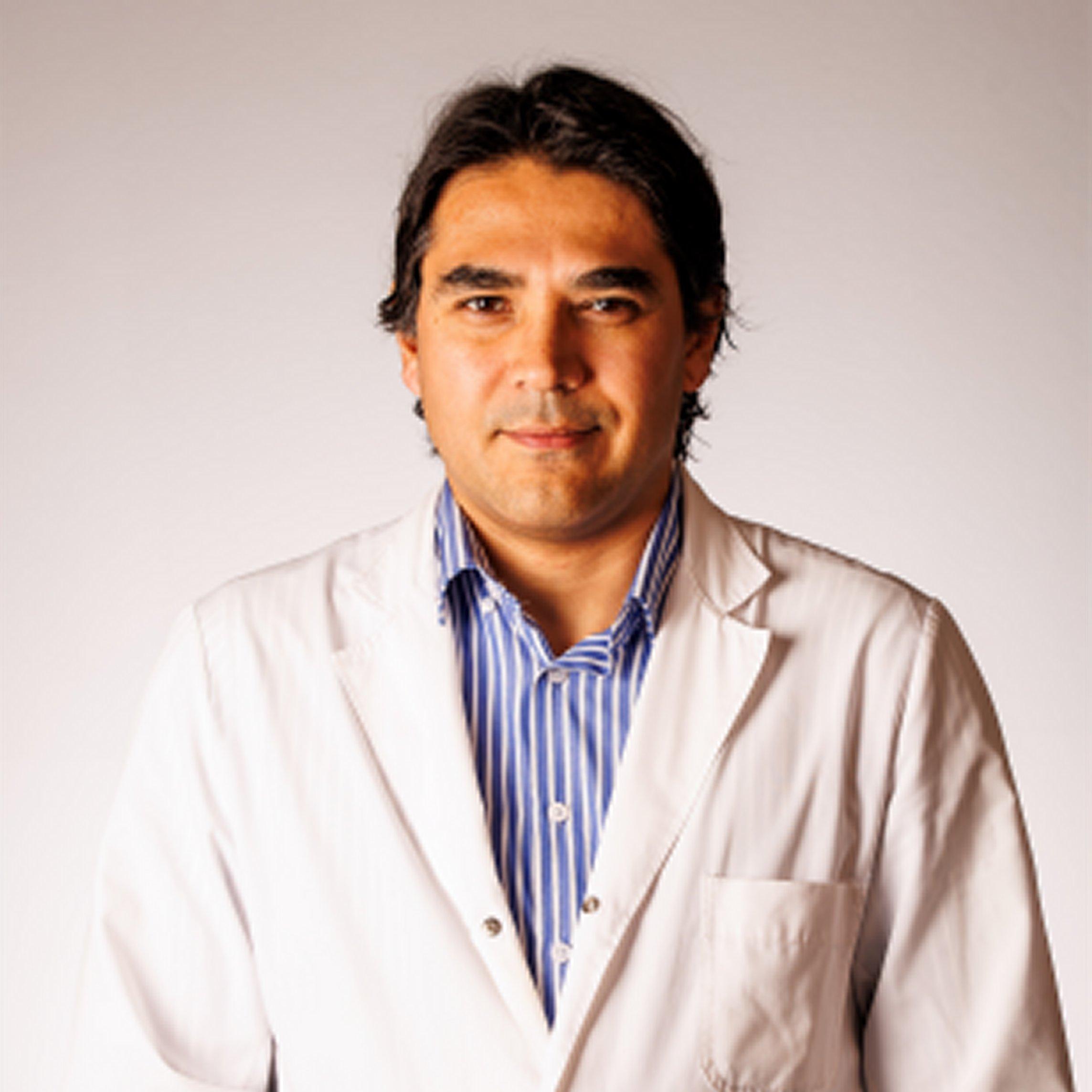 Dr. Alejandro Roque Bonari
